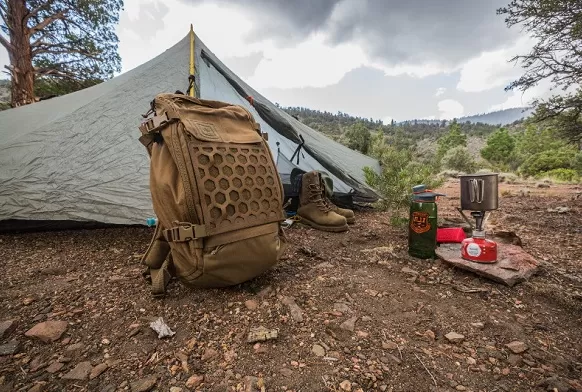 Kamp Yaparken Yanınıza Almanız Gereken 10 Acil Durum Eşyası